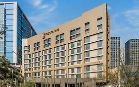 Fiesta Inn Monterrey Valle